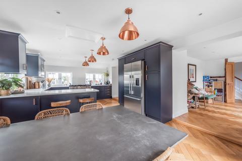 5 bedroom end of terrace house for sale, Boon Street, Eckington, WR10
