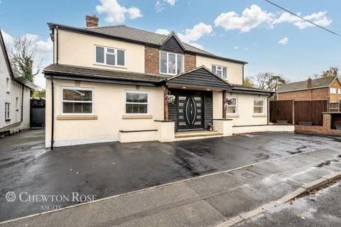 4 bedroom country house for sale, Beehive Road, BRACKNELL
