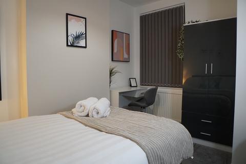 1 bedroom in a house share to rent - Chatsworth Avenue, Carlton, Nottingham, NG4