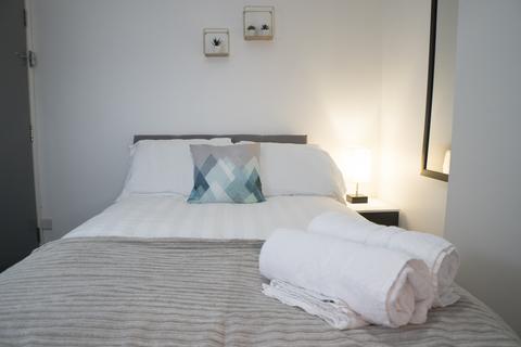 1 bedroom in a house share to rent, Chatsworth Avenue, Carlton, Nottingham, NG4