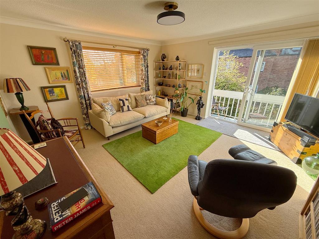 Living Dining Room