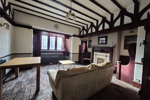 3 bedroom semi-detached house for sale, Manor Road, Oldham, Greater Manchester, OL4