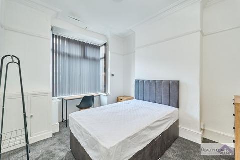 Room 1, 17 Campbell Road, Stoke-on-Trent ST4