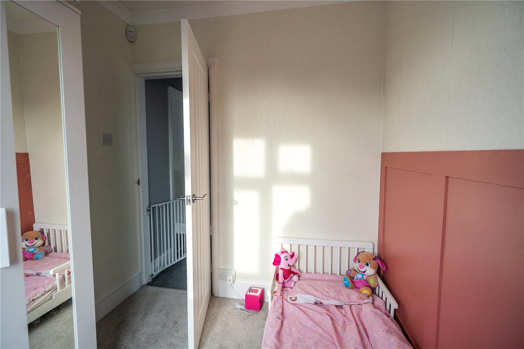 Bedroom 3 (2)