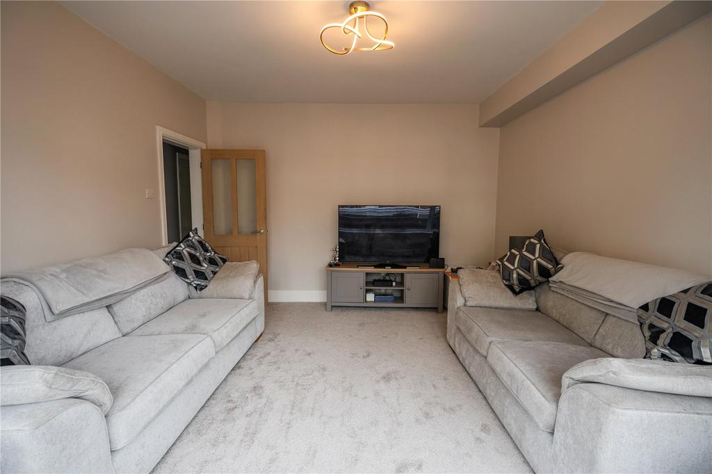 Living Room (2)