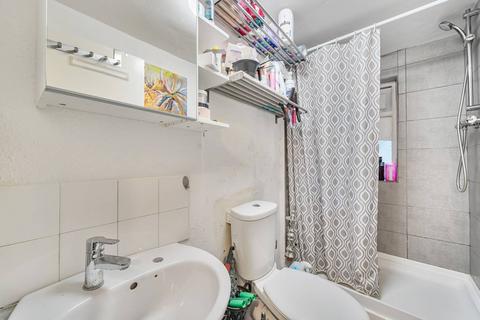 undefined, Fountayne Road, Stoke Newington, London, N16