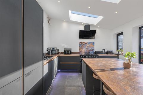 3 bedroom semi-detached house for sale, Meeching Rise, Newhaven