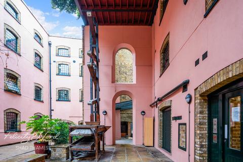 2 bedroom apartment for sale, Butlers & Colonial Wharf, Shad Thames, SE1