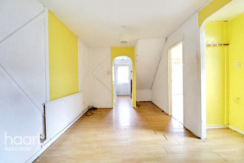 undefined, Foxglove Court, Basildon NO CHAIN !!!