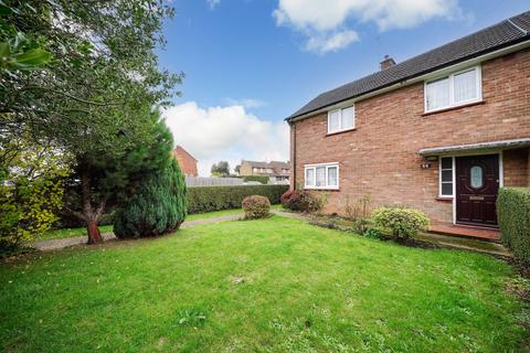 undefined, Front Street, Slip End, LU1