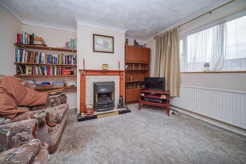 undefined, Front Street, Slip End, LU1