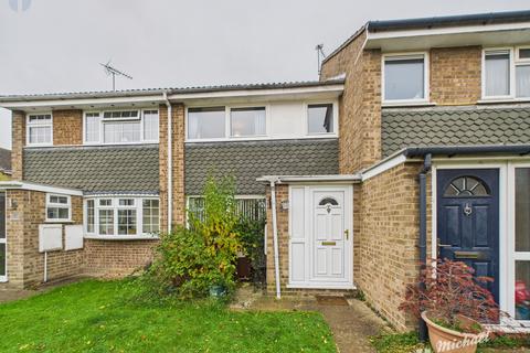 Slattenham Close, Aylesbury