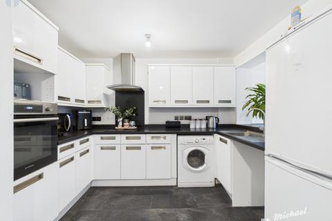 undefined, Slattenham Close, Aylesbury