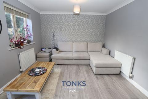 3 bedroom end of terrace house for sale, Old Hawne Lane, Halesowen B63