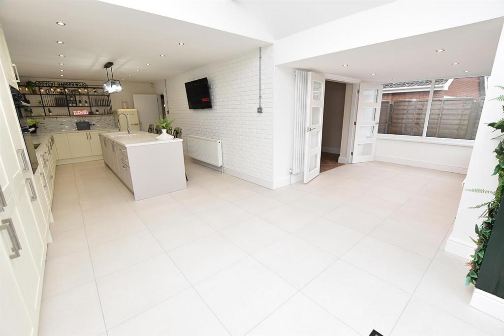 Living kitchen