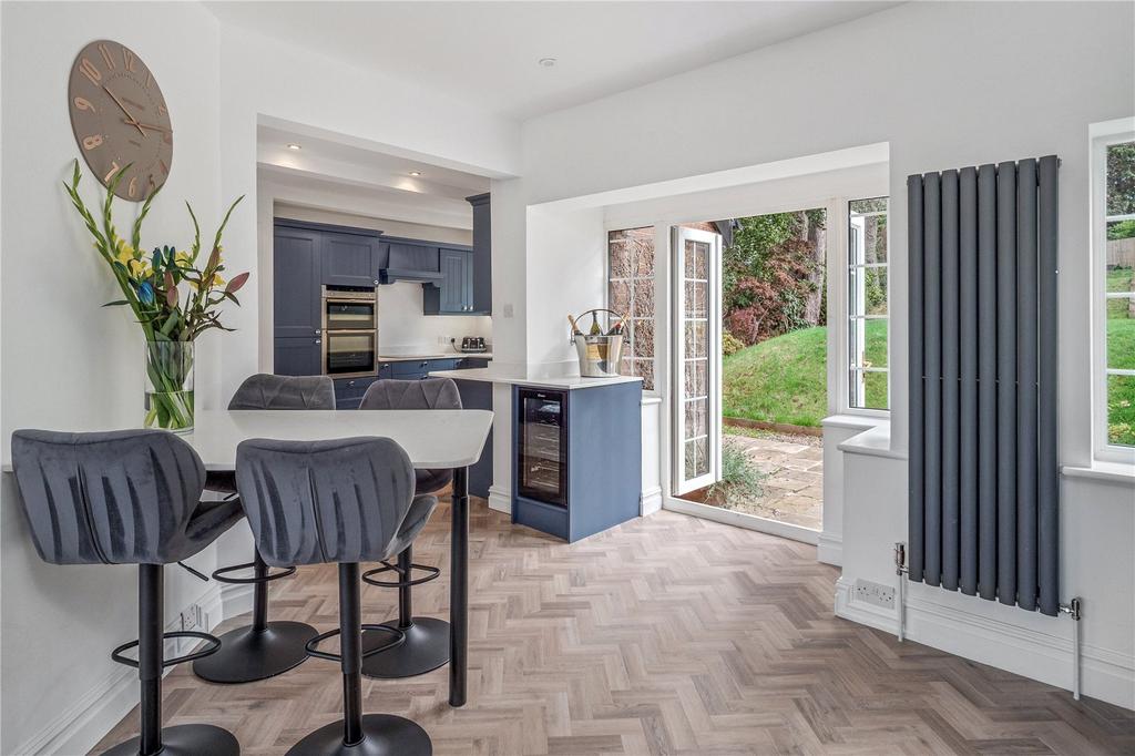 Breakfast Room