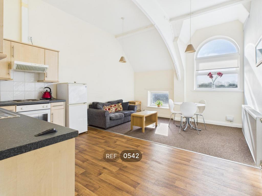 Kitchen/Living area