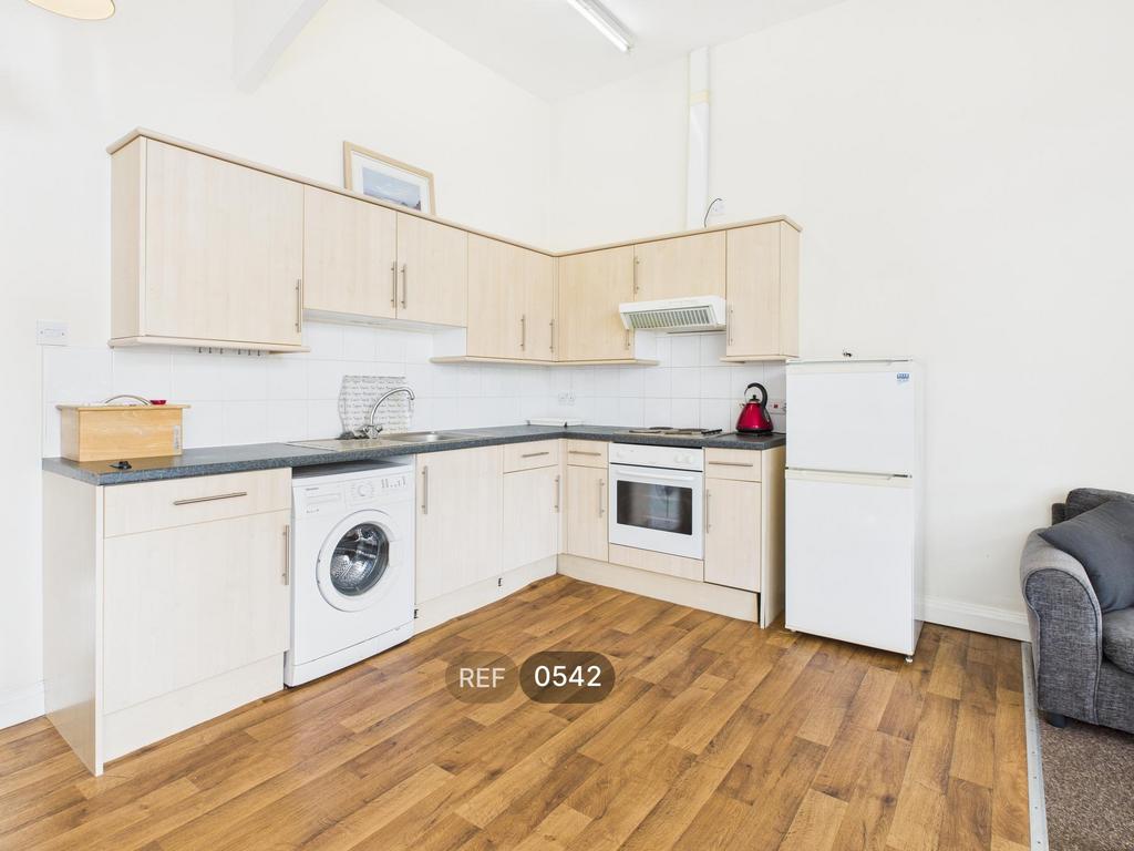 Kitchen/Living area