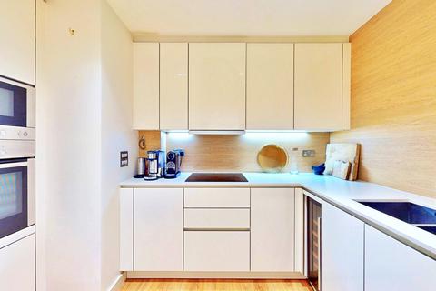 2 bedroom apartment for sale, City View Apartments, Devan Grove, London, N4