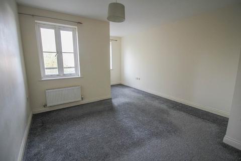 2 bedroom apartment to rent, St James, Weston Village