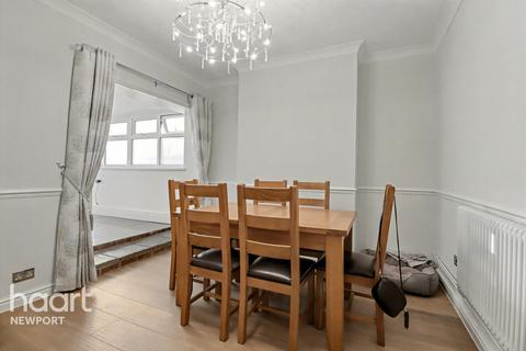 3 bedroom semi-detached house for sale, Malpas Road, Newport