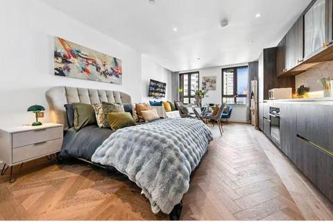 undefined, Segrave Walk,  London,  W2
