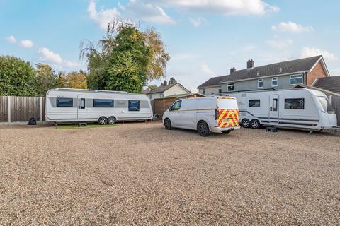 22 Chobham Road, Frimley, Camberley, GU16 8PF