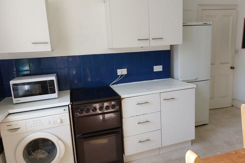 1 bedroom flat to rent, 4, Merchiston Grove, Edinburgh, EH11 1PP