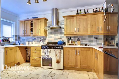 undefined, Phillips Terrace, Pontypridd