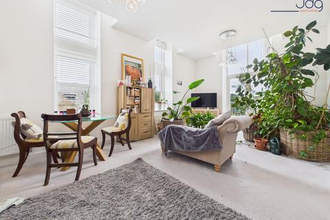 2 bedroom flat for sale, South Wing, The Residence Kershaw Drive | A peaceful and private position.