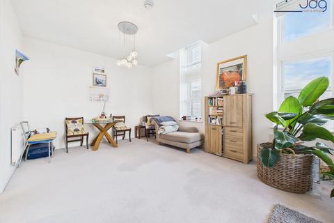 undefined, South Wing, The Residence Kershaw Drive | A peaceful and private position.