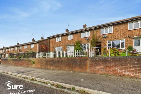 undefined, Barnacres Road, Hemel Hempstead, Hertfordshire, HP3 8JQ