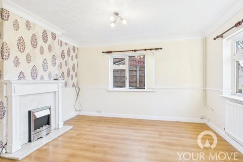 3 bedroom end of terrace house for sale, Elm Drive, Cheshire CW1