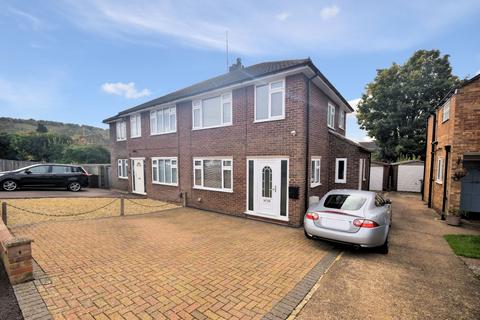 undefined, Manor Road, Aylesbury HP22