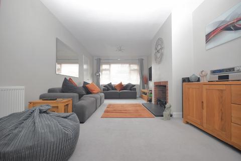 undefined, Manor Road, Aylesbury HP22