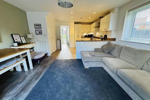 3 bedroom semi-detached house for sale, Ribbans Park Road, Ipswich IP3