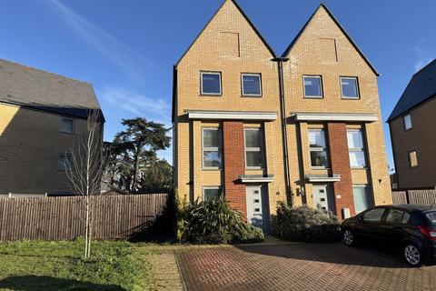 undefined, Ribbans Park Road, Ipswich IP3