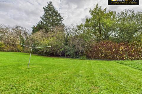 2 bedroom maisonette for sale, St Vincents Way, Potters Bar