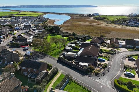 4 bedroom detached house for sale, Swallow Drive, Milford on Sea, Lymington, Hampshire, SO41