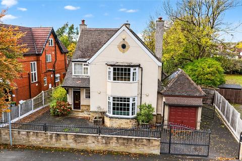 4 bedroom detached house for sale, Spen Lane, Leeds, West Yorkshire