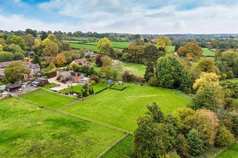 4 bedroom detached house for sale, Reaside, Neenton, Bridgnorth