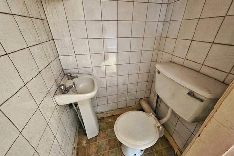 2 bedroom semi-detached house for sale, Gambrel Bank Road, Ashton-under-Lyne, Greater Manchester, OL6