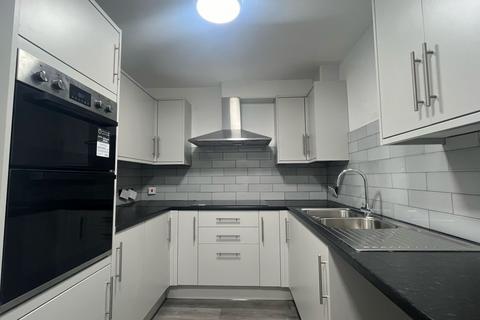 House share to rent, Hunters Grove,  Hayes, UB3