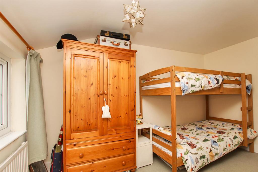 Bedroom c.JPG