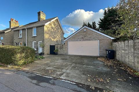 Hitchin Road, Stotfold, Hitchin, SG5