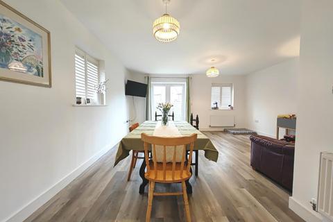 4 bedroom semi-detached house for sale, Copsewood, Wokingham
