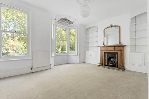 4 bedroom flat for sale, Favart Road Fulham London SW6