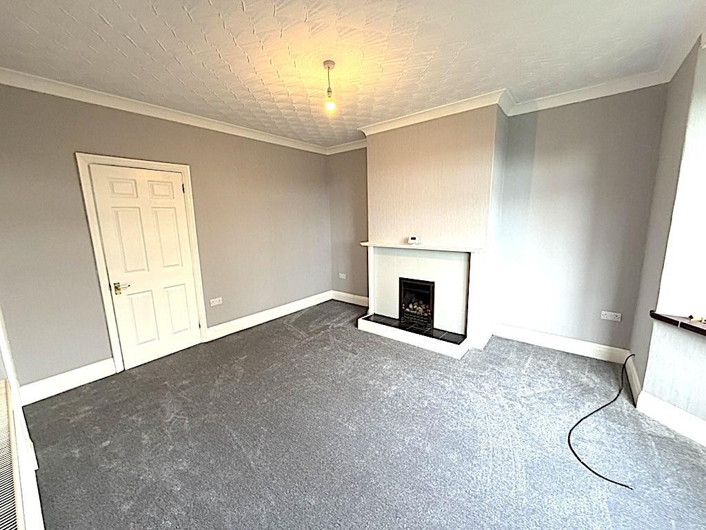 Living room 3rd.jpg