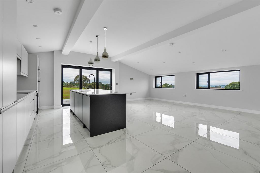 Kitchen/Living