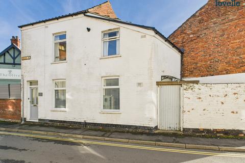 Dear Street, Market Rasen, LN8